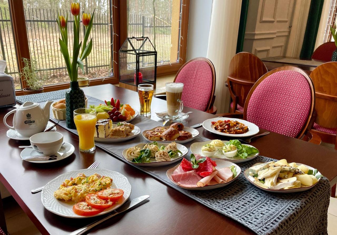 סרוק Hotel Pan Tadeusz מראה חיצוני תמונה