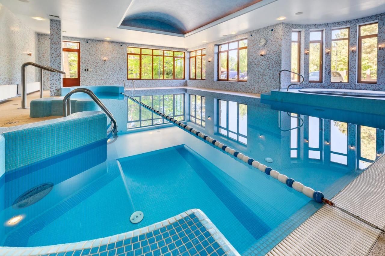 סרוק Hotel Pan Tadeusz מראה חיצוני תמונה
