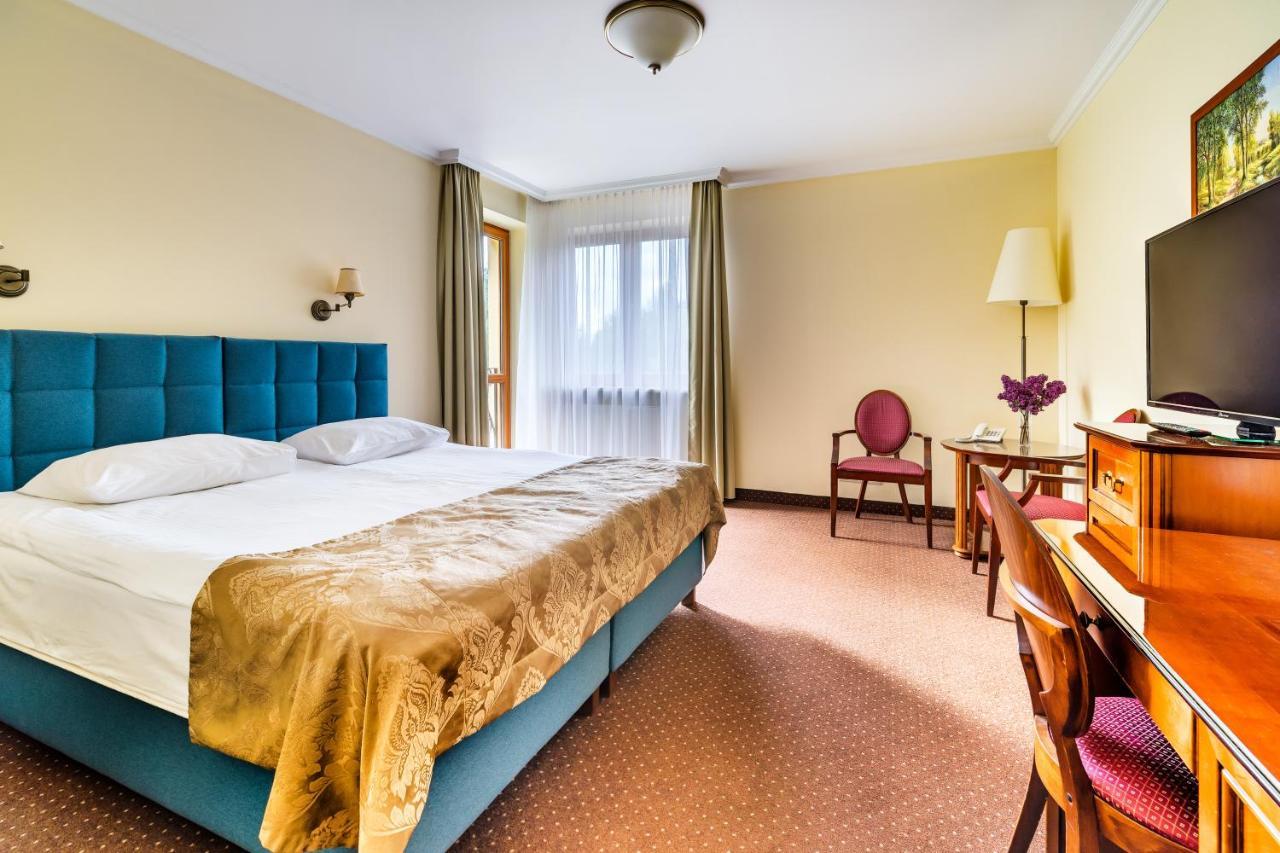 סרוק Hotel Pan Tadeusz מראה חיצוני תמונה