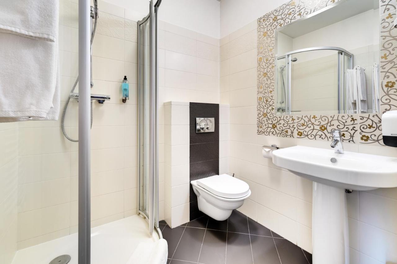 סרוק Hotel Pan Tadeusz מראה חיצוני תמונה