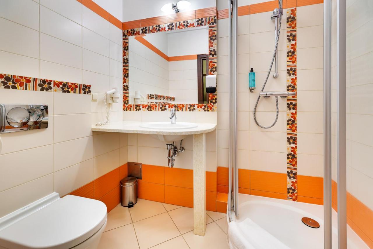 סרוק Hotel Pan Tadeusz מראה חיצוני תמונה