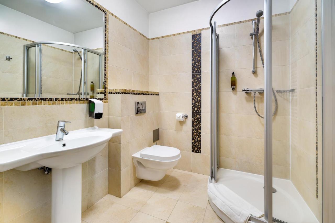 סרוק Hotel Pan Tadeusz מראה חיצוני תמונה