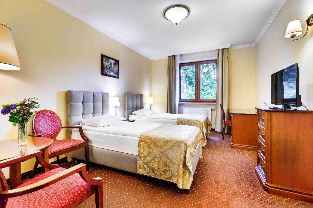 סרוק Hotel Pan Tadeusz מראה חיצוני תמונה