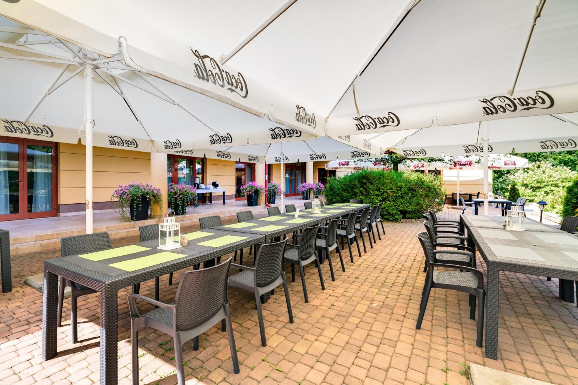 סרוק Hotel Pan Tadeusz מראה חיצוני תמונה