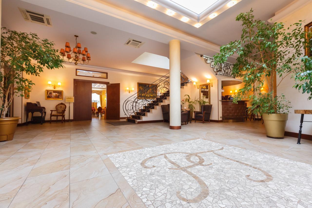 סרוק Hotel Pan Tadeusz מראה חיצוני תמונה